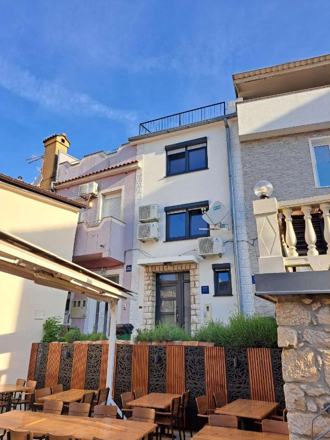 Apartmani Audacia Crikvenica Esterno foto